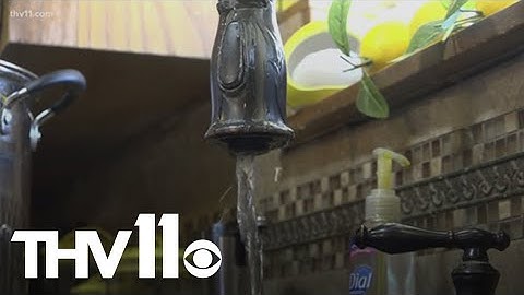 Gov. Hutchinson visits Pine Bluff to assess ongoing water pressure issues