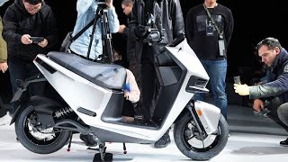 2024 Gogoro Pulse Electric Scooter | Accelerates 50 km/h in Just 3.05 Seconds