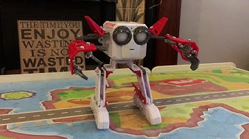 Meccano Micronoid in action