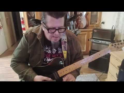 The Vanns - Chaka Fan - Guitar Lesson