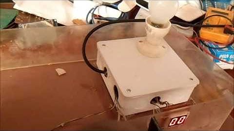 Bidirectional Visitors Count with Automatic Room Light Control Using Microcontroller