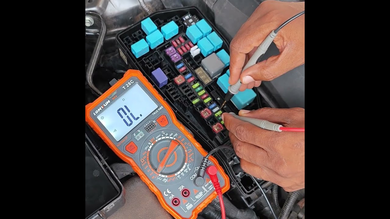 Testing A Car S Fusebox Quickly