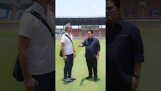 Download Lagu Mengecek kesiapan Stadion Si Jalak Harupat yang akan menjadi salah satu tuan rumah Piala Dunia U-17 MP3