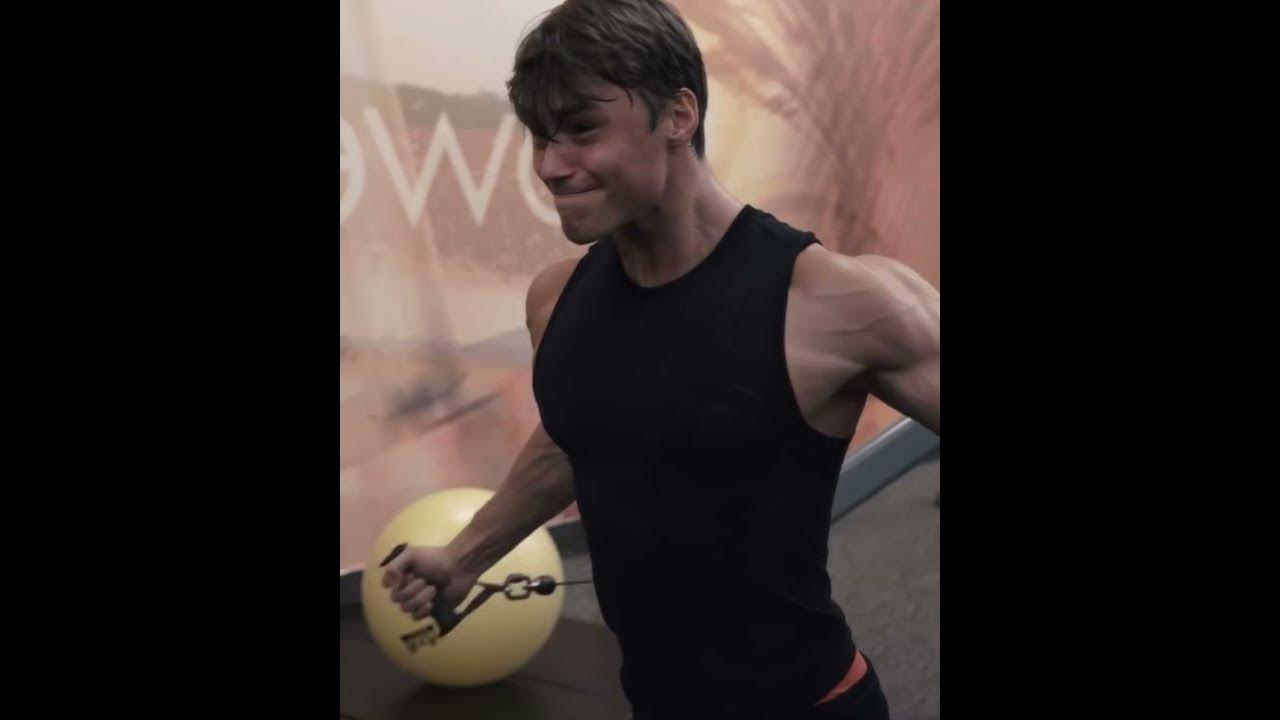 РЁРµР№РєРёРЅ Gymshark