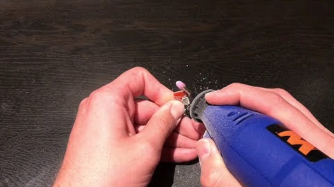 Game Boy Zero Guide Part 5 - Mounting Components Part 1