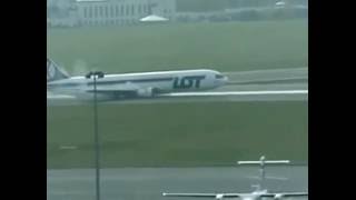 Boeing 767-300: Посадка без шасси /  Boeing 767-300: Landing without gear