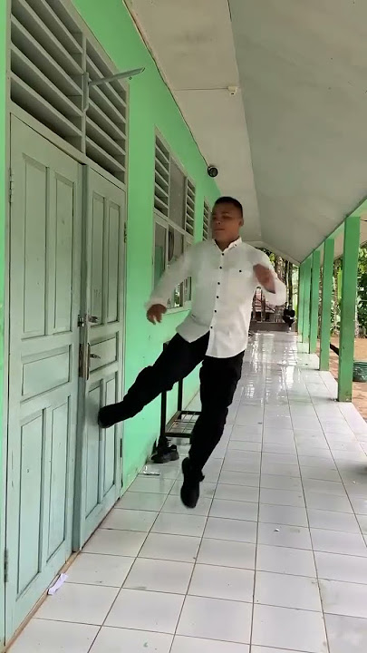 Tolong cariin yang dua lagi guys wkw #feedshorts #comedy #memengakakkocak #seharianlucu #ngakak