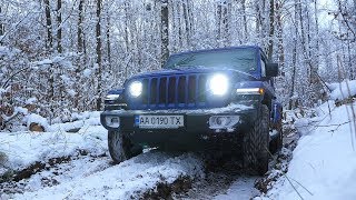 :     . Jeep Wrangler 2018