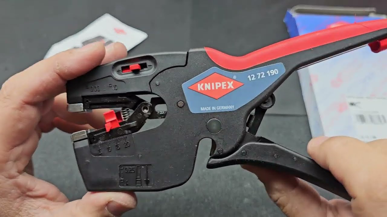 ニック　SET UP Stripping and crimping pliers, KNIPEX NexStrip, 0.03 - 10 mm²