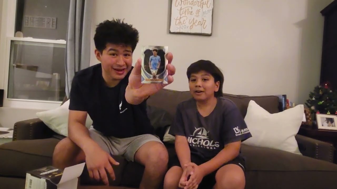 INSANE PACK PULL!! 400 DOLLAR CARD!$$$    collab with 