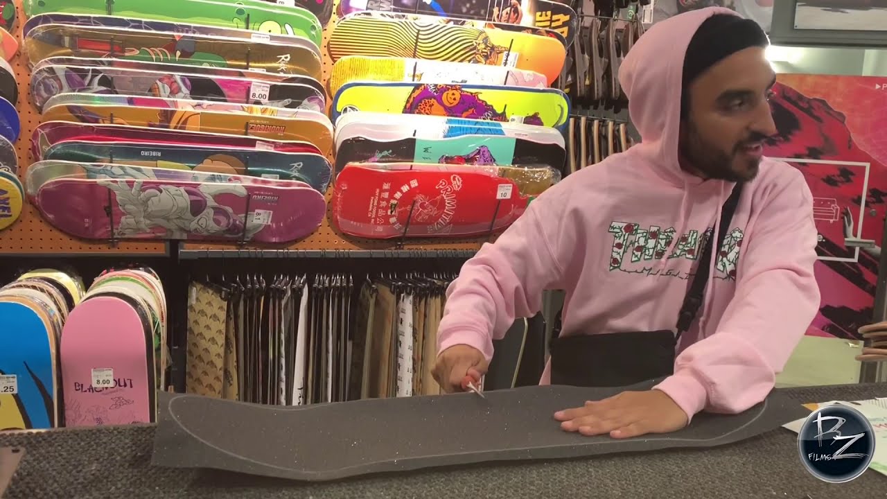 Creating A Skateboard At Zumiez Store At Main Place Mall