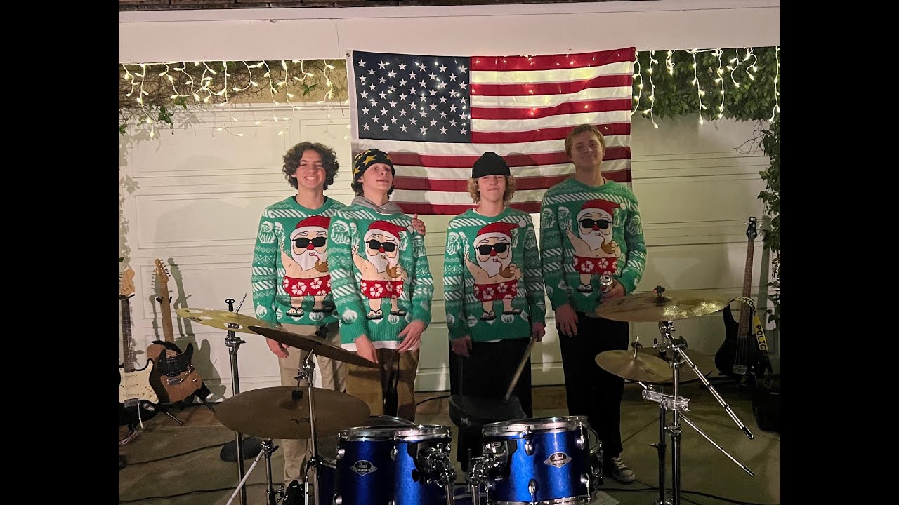 FINZ - Ramones - Christmas Bop - Port Streets Tree Lighting - Nov 2022