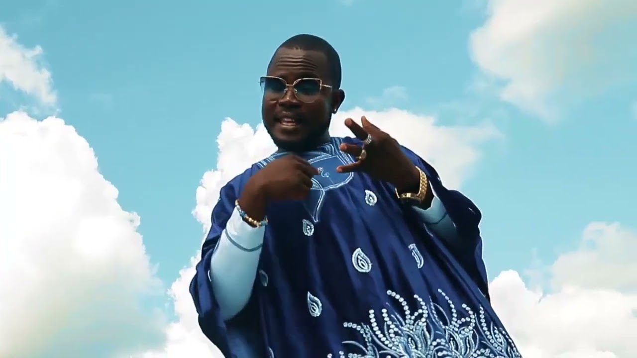 PRINCE GUEDESSI - Seul Dieu (Clip Officiel)