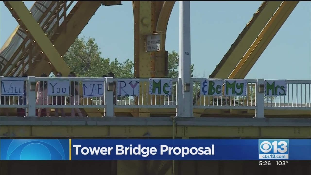 Couple Gets Engaged In Tower Bridge Proposal