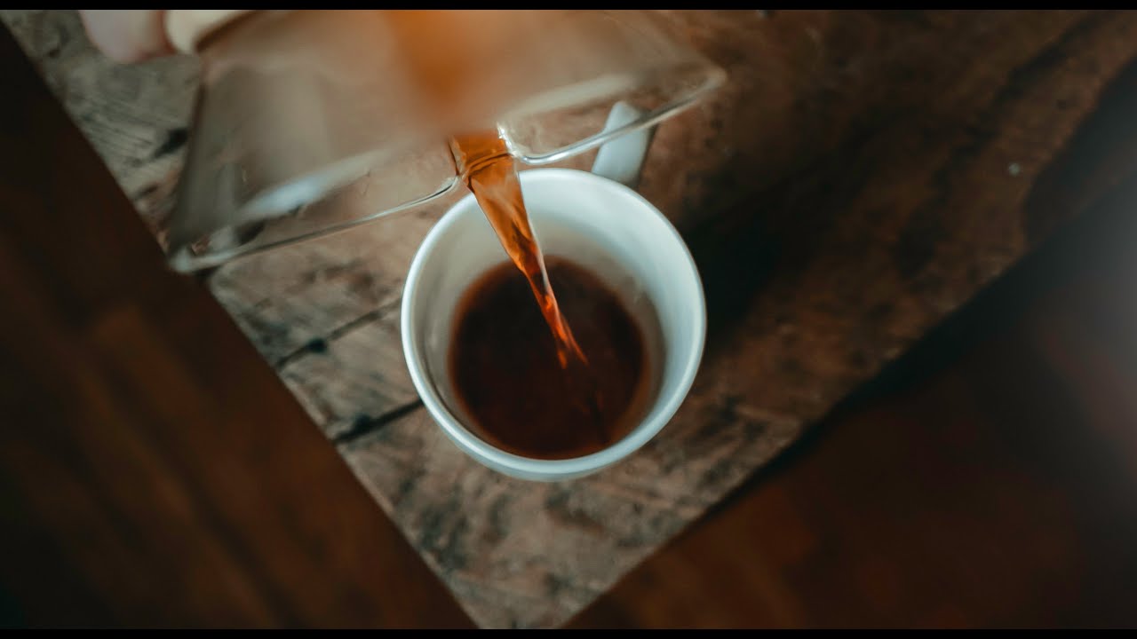 Making Cold Brew Coffee || B Roll