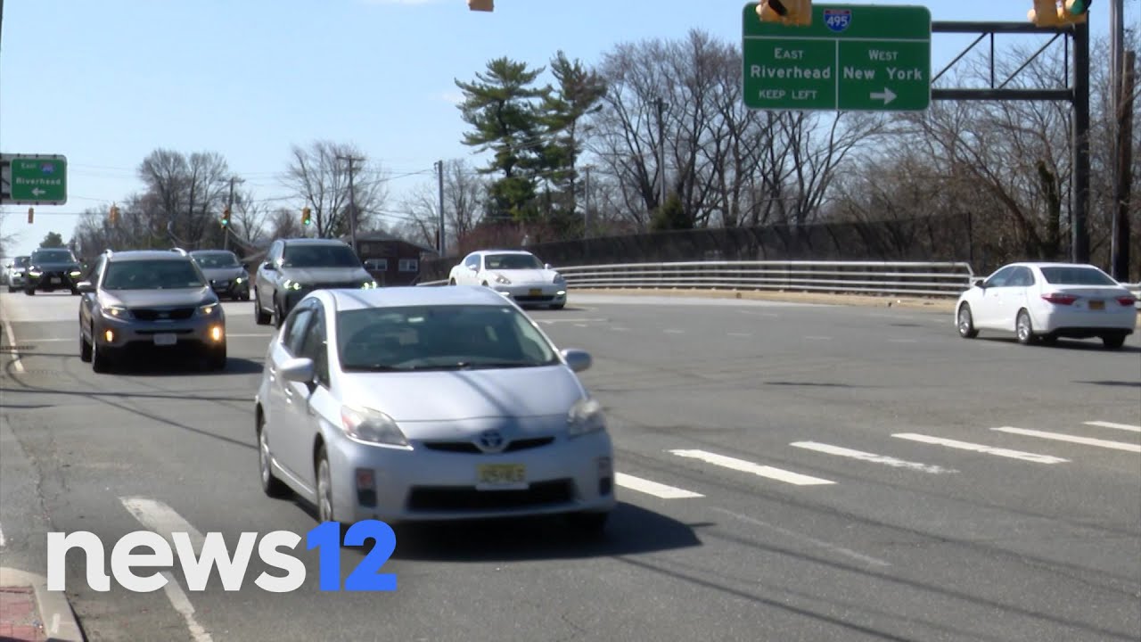 DMV: Car insurance more pricy amid rise of staged crashes | News 12