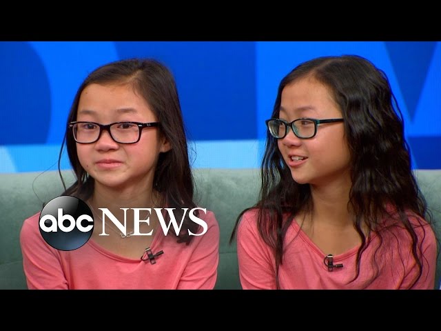 Twin Sisters Separated at Birth Reunite on 'GMA' class=