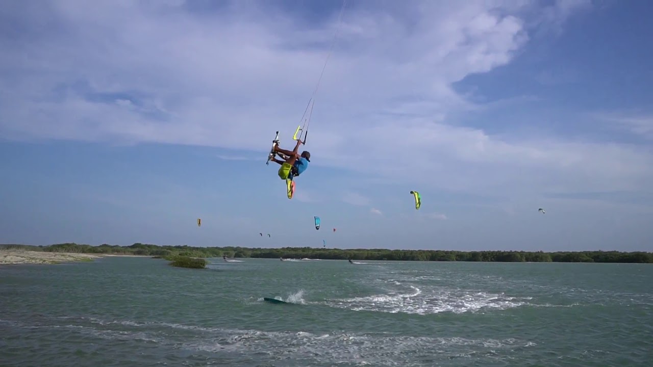 Kitesurfing Technique - Board Swap Back Loop