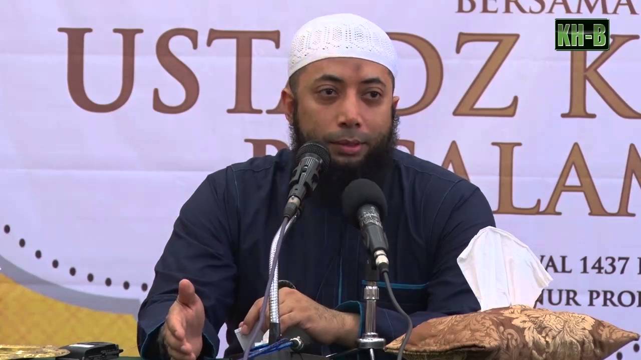 Tabligh Akbar: Indahnya Menjalin Hubungan dengan Allah - Khalid Basalamah (Makassar, Sul-Sel)