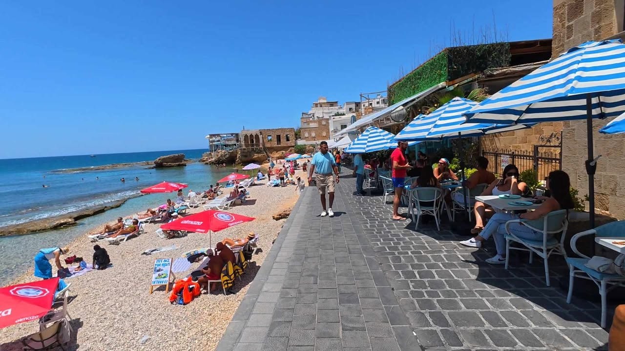 ليست اليونان إنها لبنان ، جولة مشي وطعام في شوارع مدينة البترون الجميلة والساحرة , batroun lebanon