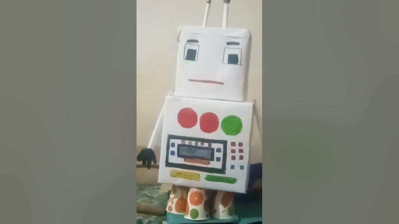 this-robot-made-by-cardboard-box-colour-pen-totally-9-a4sheet-gum