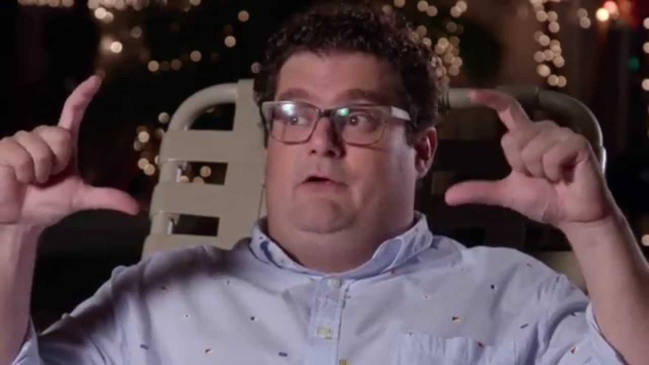 bobby moynihan sisters youtube