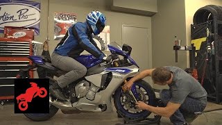 Как Настраивать Подвеску Мотоцикла | Голос Бездока | MC Garage @MotorcyclistMag