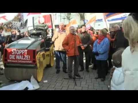 Soest / WAZ Westfalenpost / Demonstration / DJV-NRW-Landesvors. Helmut Dahlmann / 7.3.2009