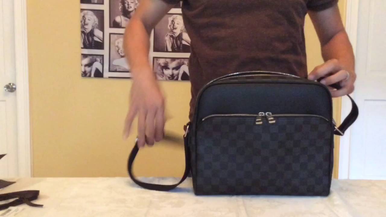 Louis Vuitton Dayton Reporter PM Damier Graphite Messenger bag - YouTube