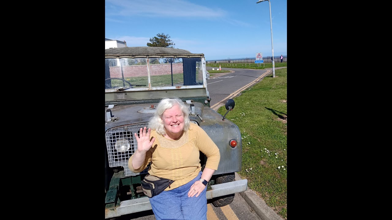 Land Rover Series 1 Drive Along Clacton Seafront - YouTube