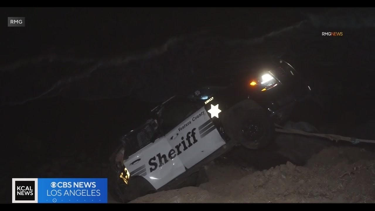 Ventura Co. Sheriff's Department patrol car veers off PCH after