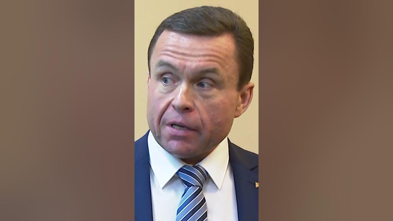 Кристалл директор. Кристалл директор