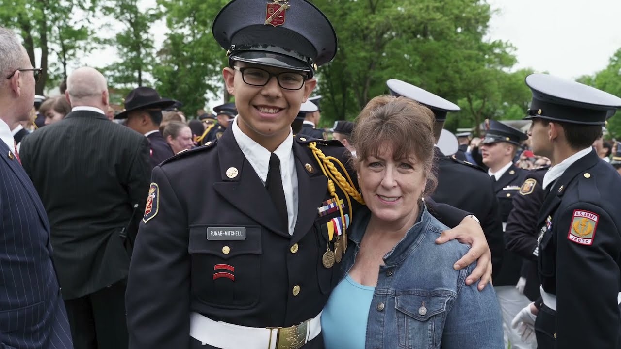 How does a Missouri Military Academy education help teen boys achieve more?