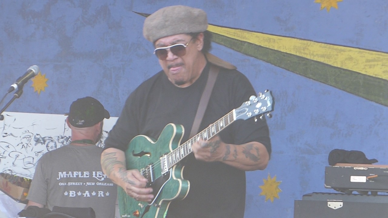 The Meters - You've Got Change (You've Got to Reform) 5-7-17 New Orleans Jazz Fest