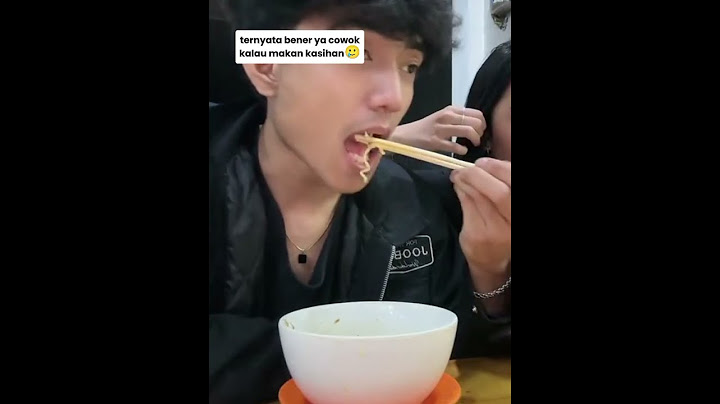 ternyata bener ya cowok kalau makan kasihan