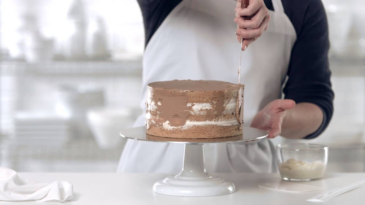 TF1 INFO - Pâtisserie : les techniques de pro pour réaliser un glaçage  parfait sur vos gâteaux ➡️