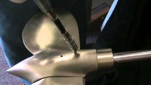 Max Prop - Hélice à mise en drapeau automatique - Graissage de l