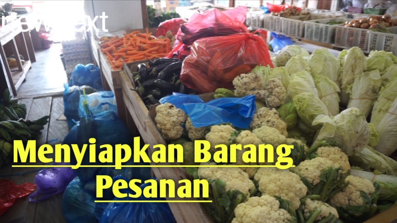 Menyiapkan Barang Pesanan Perusahaan Total  Nominalnya 12jt Rupiah