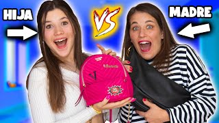 HIJA vs MADRE ¿Qué llevan en su BOLSO? **Increíble** | Yippee Family