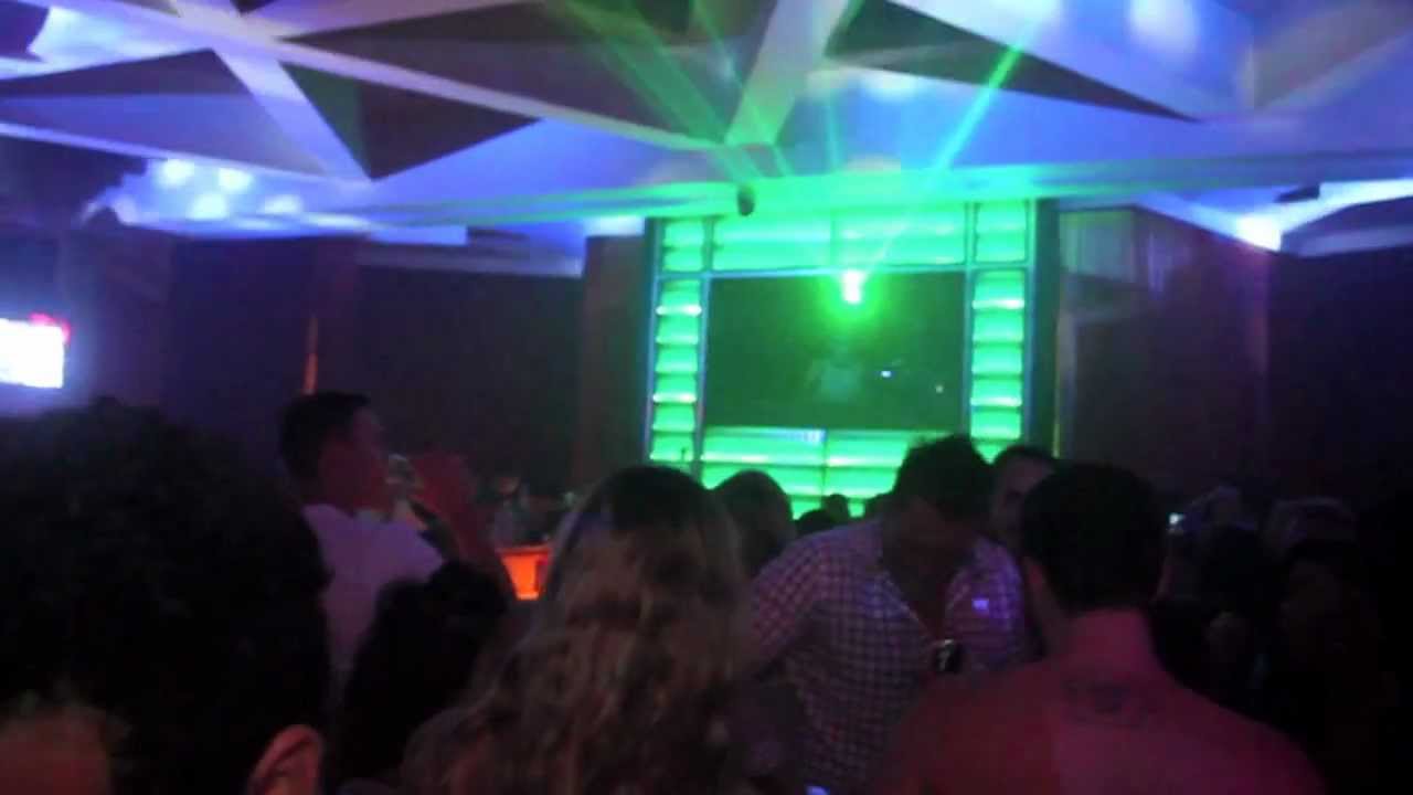 ME Cancun - Fashion2ME & Antü Coimbra