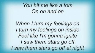 Spoon - I Turn My Camera On Lyrics