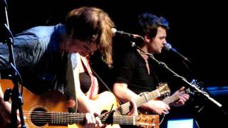 Deep River singing Gates of Heaven