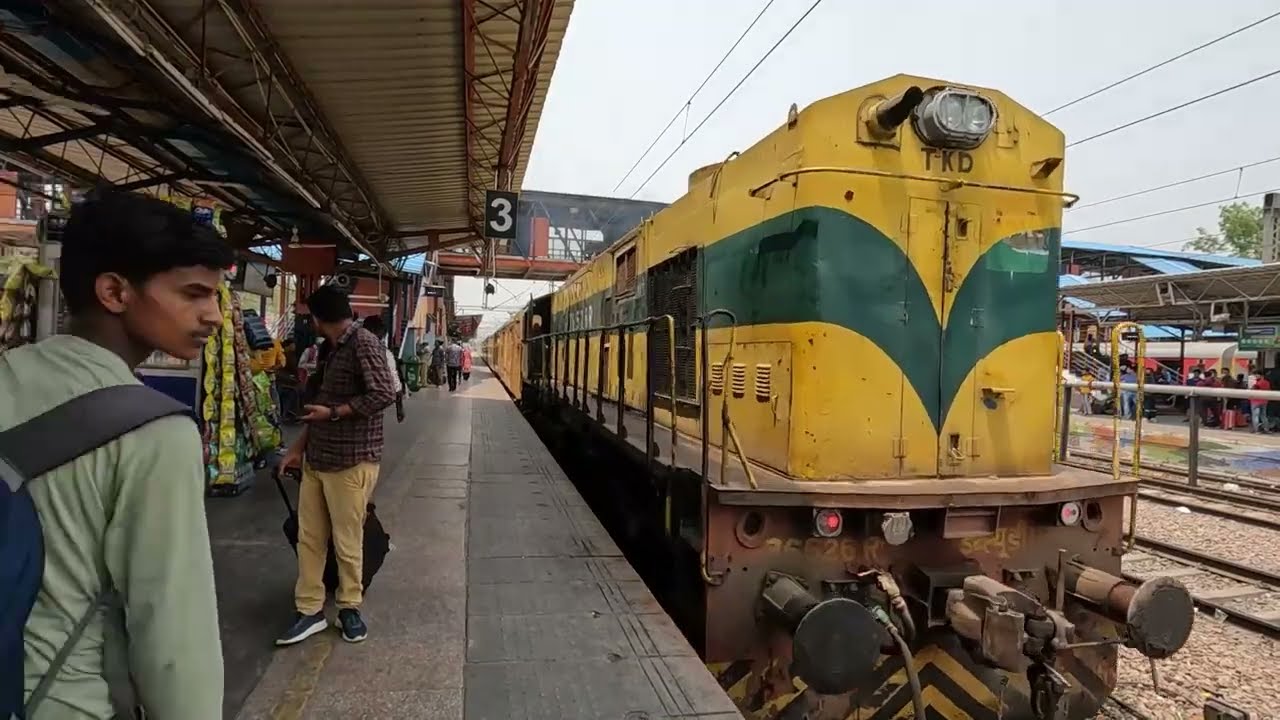Hayatımın İlk Tren Tecübesi: Şoklardayım! 🇮🇳 - YouTube