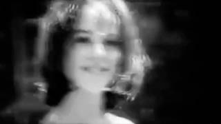 Alizée - Moi... Lolita (20 ans déjà) #3