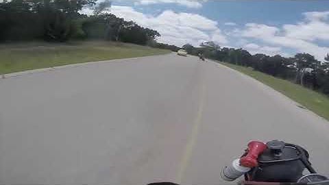 Yammie noob crash w/Porsche[no edits]
