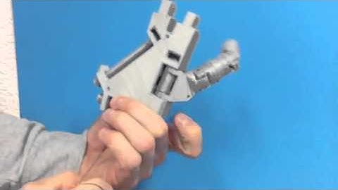 3D printed hand InMoov by Ground3d