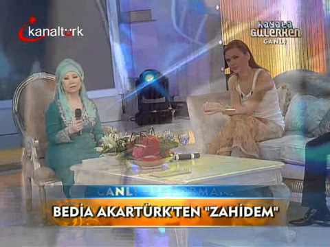 Bedia Akartürk - Zahidem { Hayata Gülerken } 10.03.2011