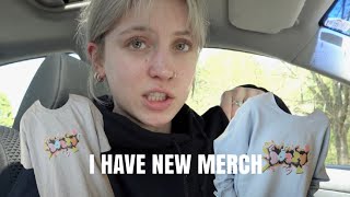NEW MERCH, BURGERS, AND RELATIVES // RILEY HUBATKA