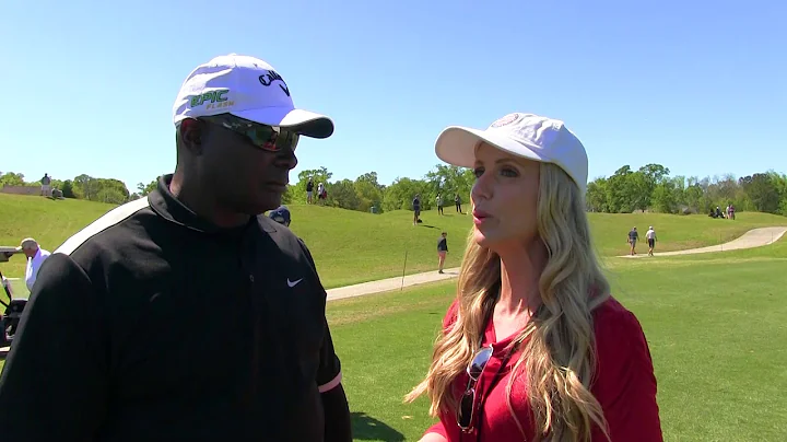 Meredith Speaks With NFL Great Sterling Sharpe