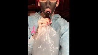 Jeffree Star Smokes A Hookah Snapchat Story